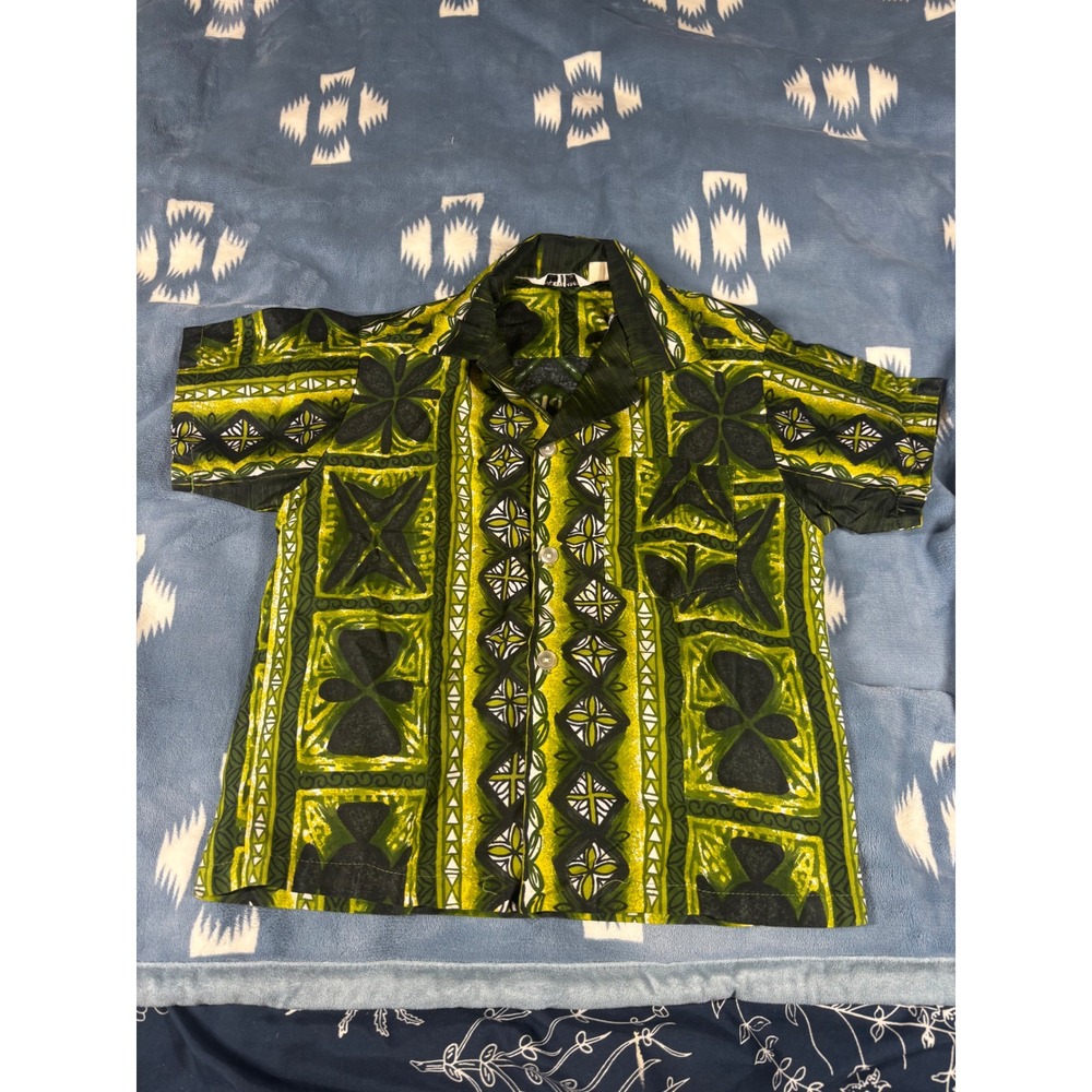 Vintage Kids Made in Hawaii Green Tribal Print Aloha Button Down Shirt